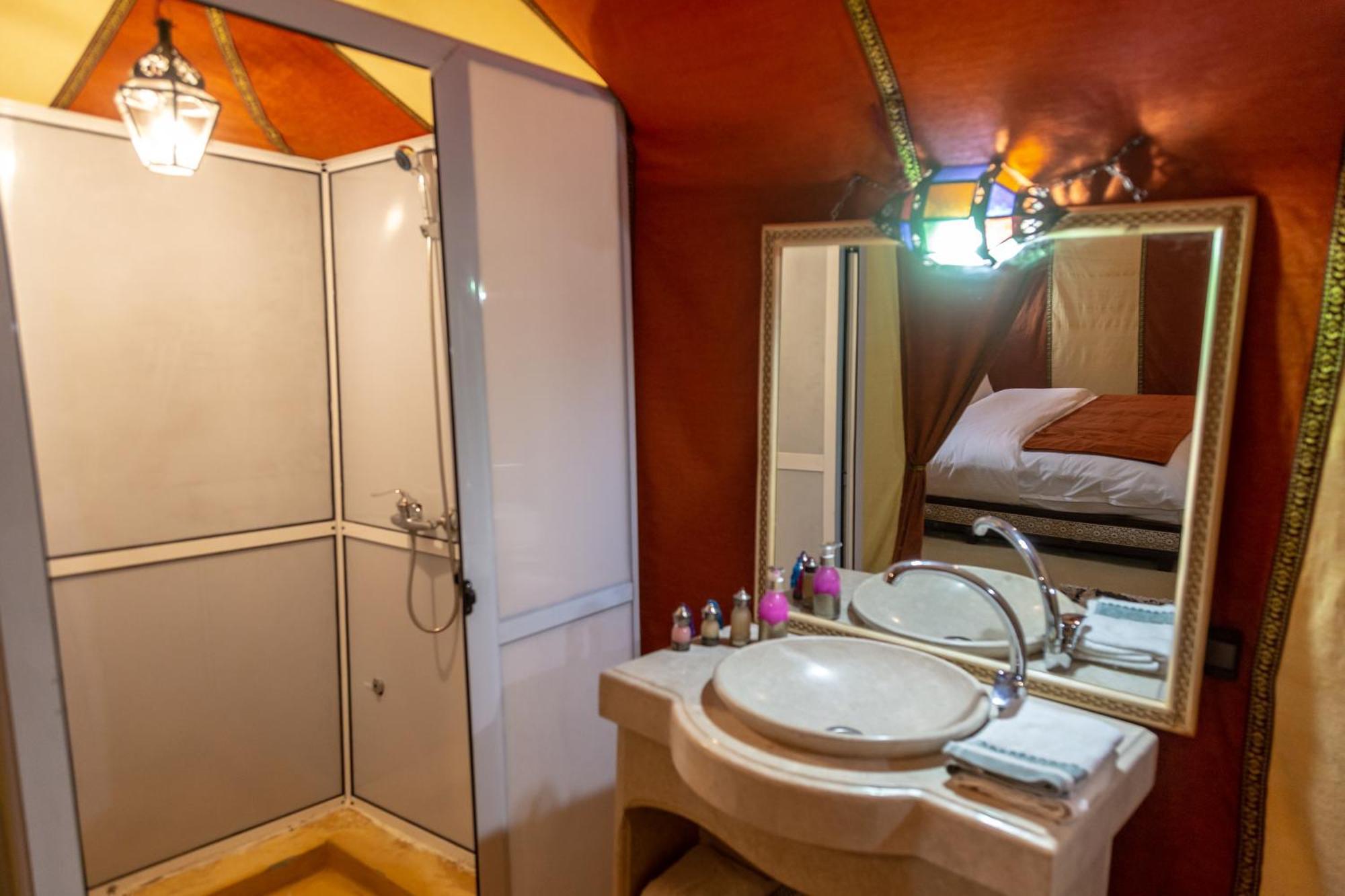 Khamlia Luxury Desert Camp Merzouga Bagian luar foto